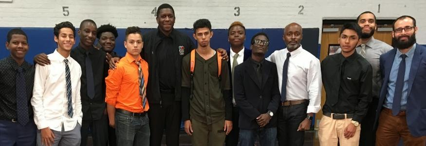 Felipe Lopez Circles Up with Roosevelt MBK 